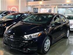 نيسان فيرسا